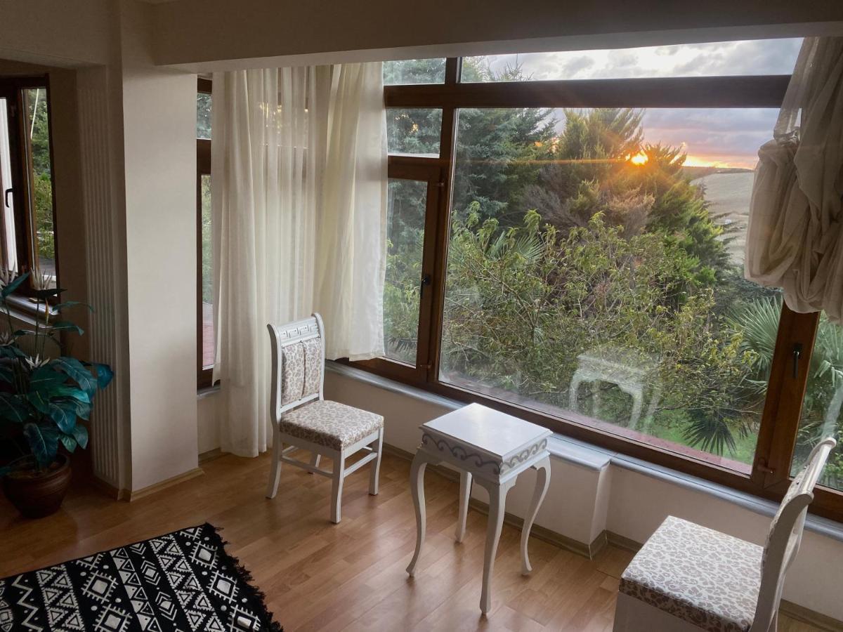 Havalimanina Yakin Orman Icinde Ferah Villa1 Arnavutkoy エクステリア 写真
