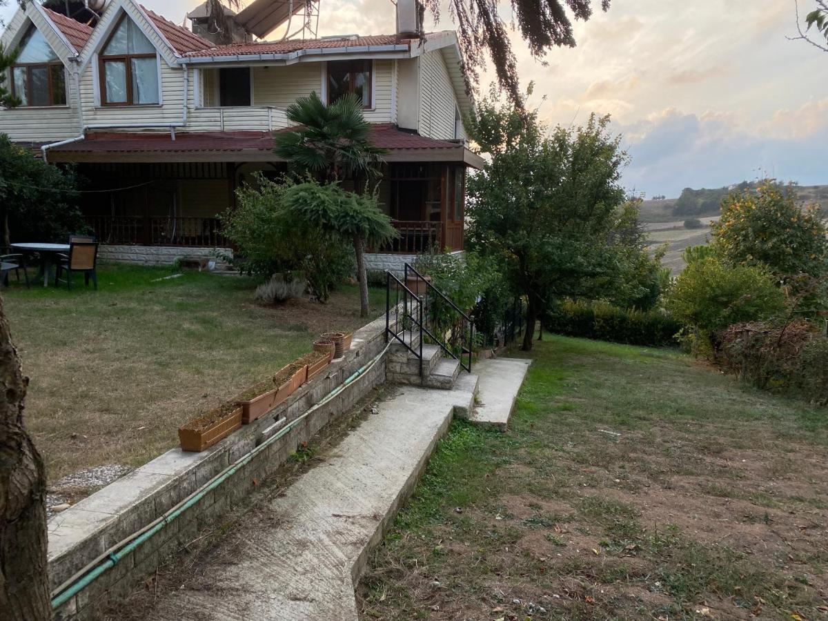Havalimanina Yakin Orman Icinde Ferah Villa1 Arnavutkoy エクステリア 写真